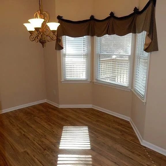 450 Evans Mill Dr — Photo 6