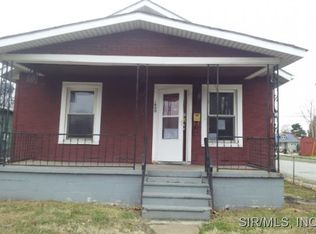 1800 Skeen St, Madison, IL 62060