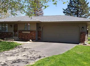 1322 Esmond Dr, Rockford, IL