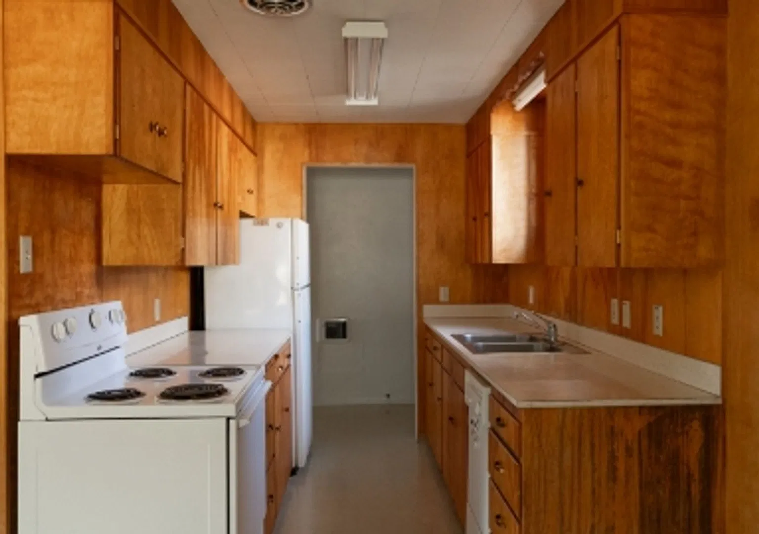 North Fir Street, Genesee — Photo 3
