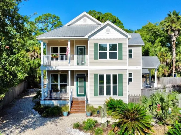 40 Myrtle Ave, Apalachicola, FL 32320