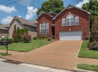 6720 Sunnywood Dr, Nashville, TN 37211