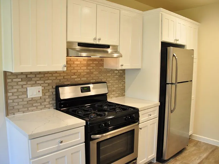 828 N Martel Ave #2 — Photo 20