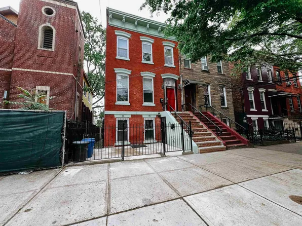 256 Pacific Ave, Jersey City, NJ 07304