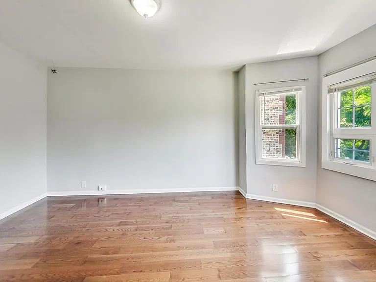 1725 N Kedzie Ave #2 — Photo 5