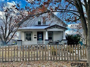 909 Juniper Ave, Crete, NE 68333