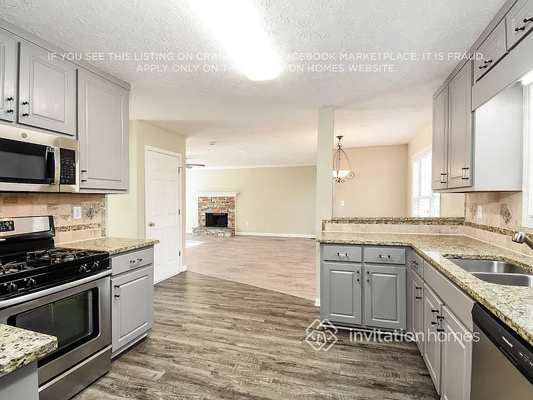 615 Simon Ive Dr — Photo 10