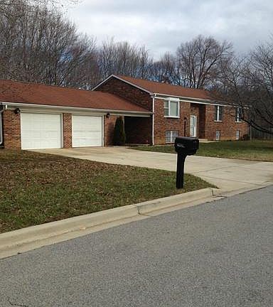 2nd image of 9400 Darcy Pl