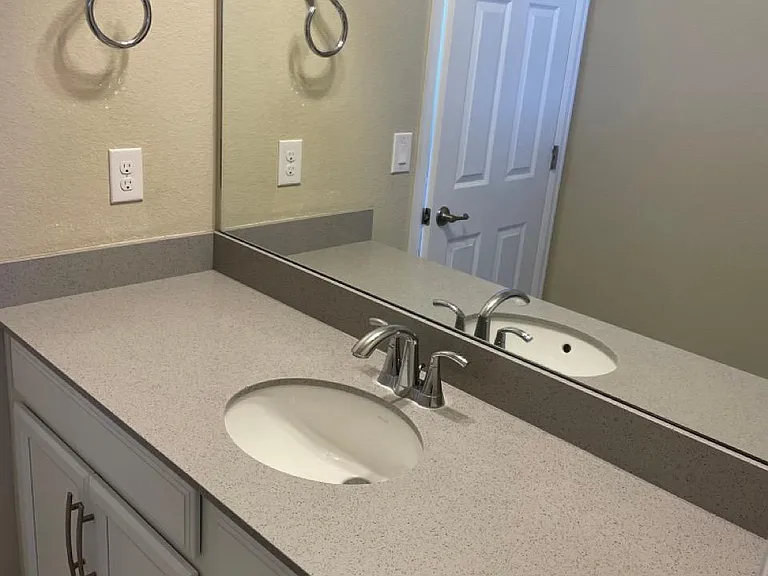 Full bathroom