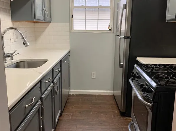 21 Jacob St Floor 2, Newark, NJ 07103
