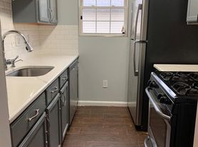 21 Jacob St, Newark, NJ