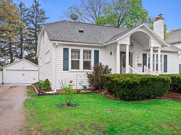 133 E Mount Morris Ave, Wautoma, WI 54982