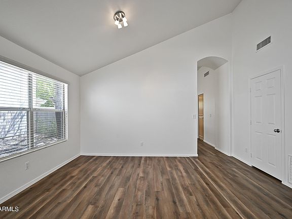 5th image of 5415 W Piute Ave
