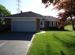 20 S Melanie Ct, Crete, IL 60417