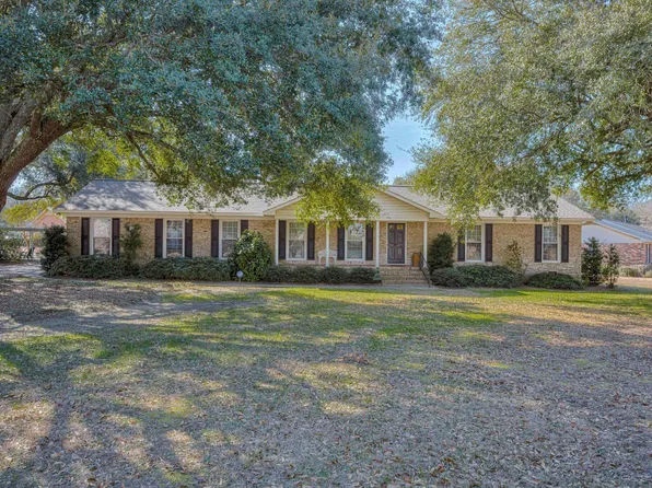 7 Donna St, Williston, SC 29853