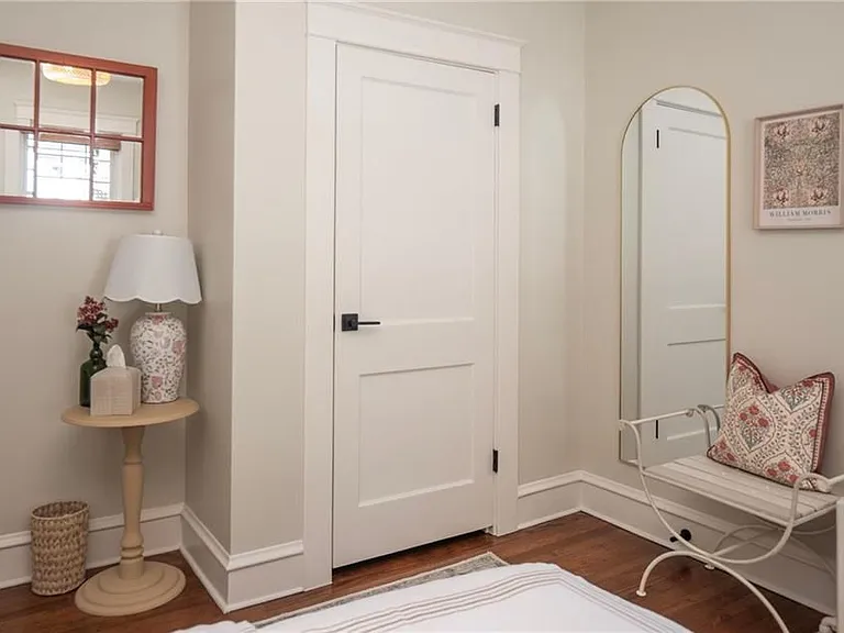 26 Vernon Ave — Photo 20