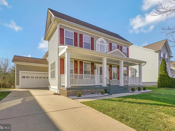 3927 Hedgemeade Ct, White Plains, MD 20695