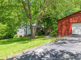 1134 Edwards Farm Rd, King, NC 27021