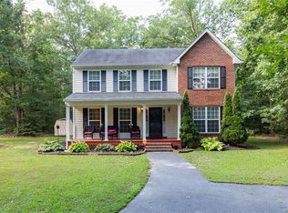 17030 Courtney Rd, Hanover, VA 23069