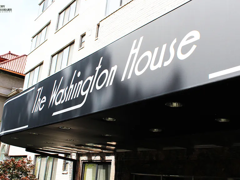 Washington House — Photo 44