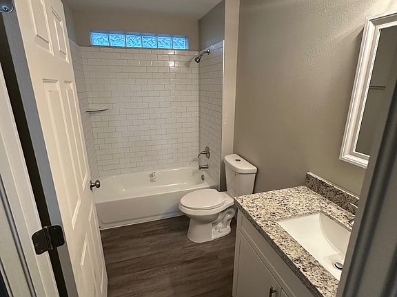 5th image of 6620 Summer Haven Dr