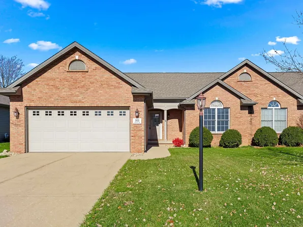 303 Garnet Dr, Morton, IL 61550