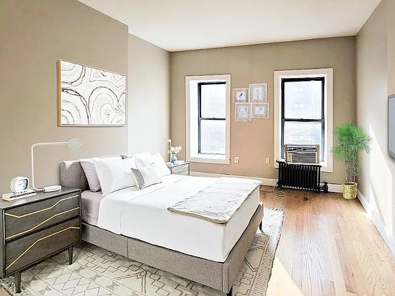 3rd image of 1462 2nd Ave APT 5N
