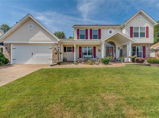 684 Logan Valley Dr, Saint Peters, MO 63376