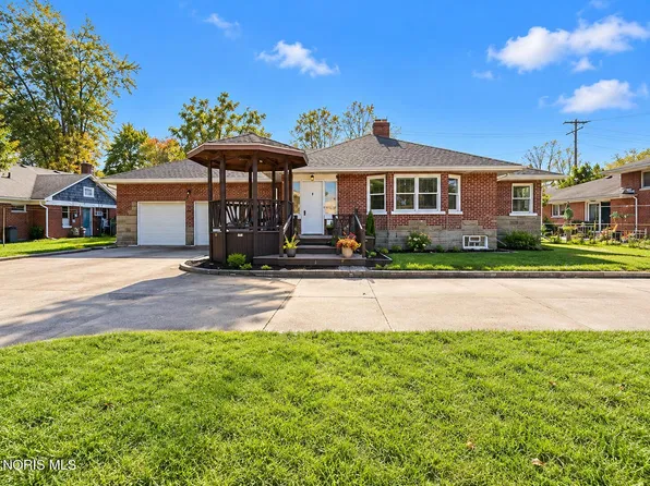 2826 Olde Curtice Rd, Northwood, OH 43619