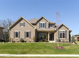 12206 W 164th Ter, Overland Park, KS 66062