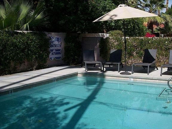 4th image of 133 E Ocotillo Ave APT 3