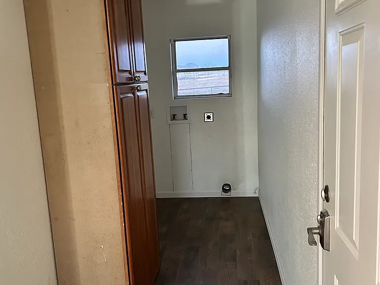 10025 N Coyote Springs Rd — Photo 1