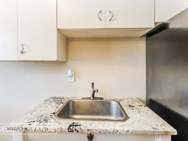 2659 Niagara St — Photo 11