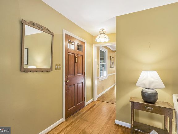 2nd image of 8027 E Boulevard Dr