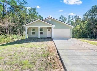 3284 Damon Dr, Milton, FL 32583