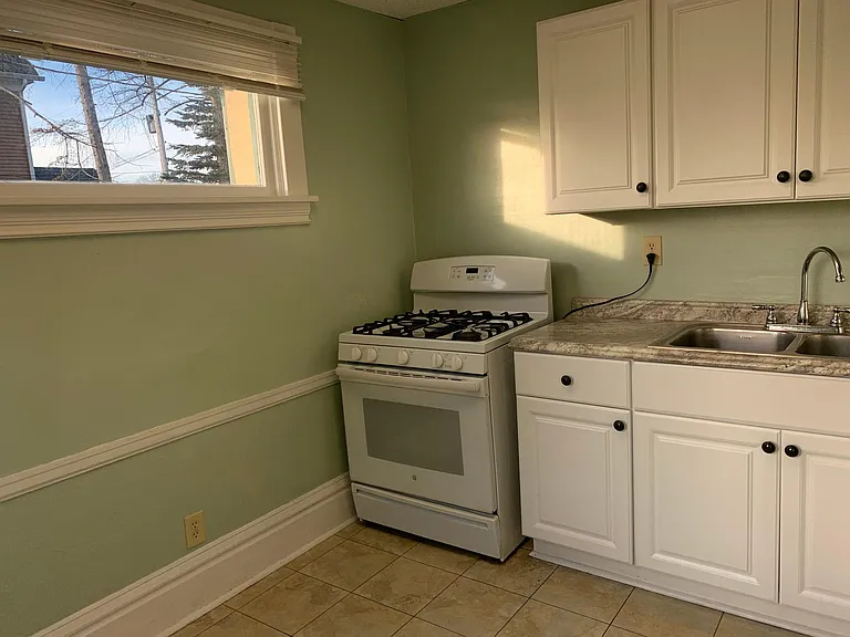 219 Park Ave #1 — Photo 12