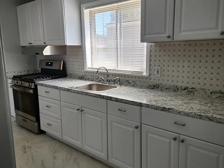2401 Waltz Ave — Photo 6