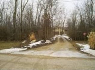 3922 W Eau Claire Rd, Janesville, WI 53548