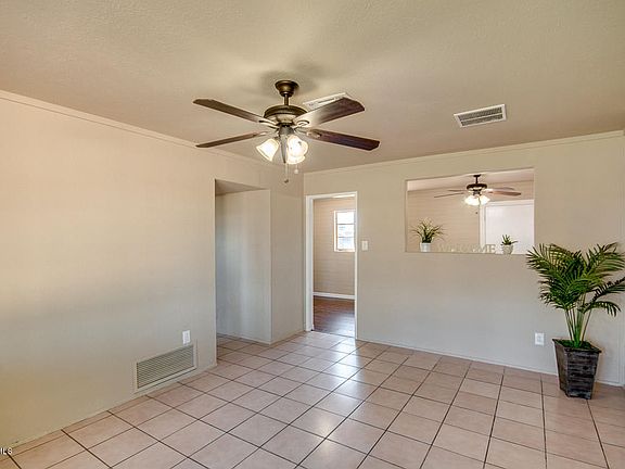 5th image of 3709 W Mulberry Dr