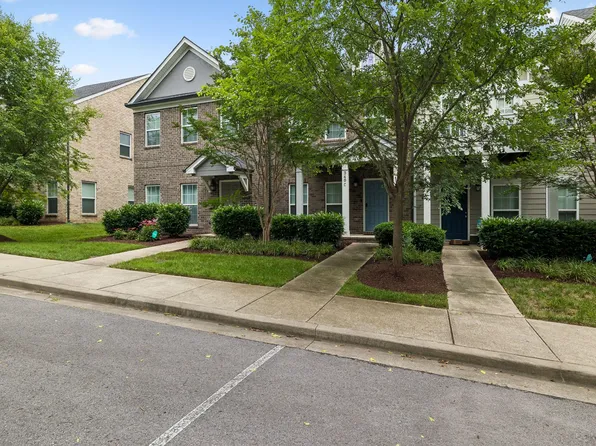 340C Lakeside Park Dr, Hendersonville, TN 37075