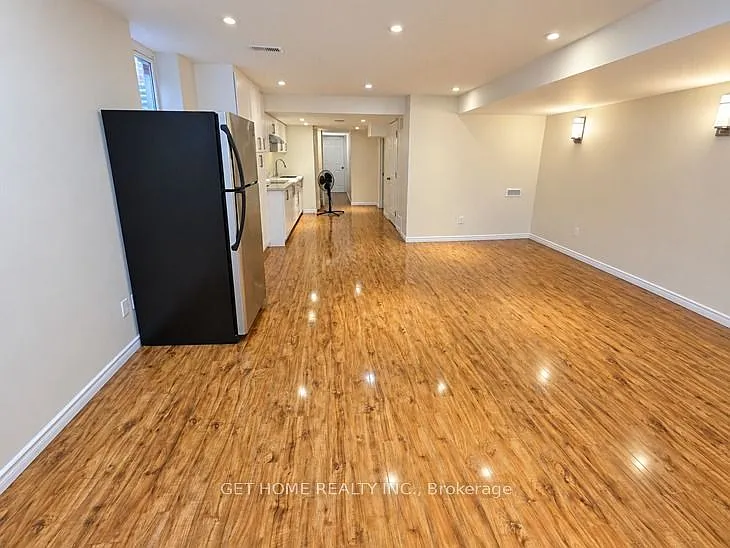 2 bed, $2,100 — Photo 3
