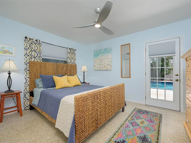 3801 Helene St — Photo 16