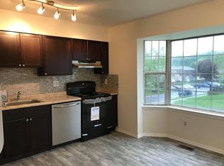33 Stoneway Pl, Baltimore, MD 21236