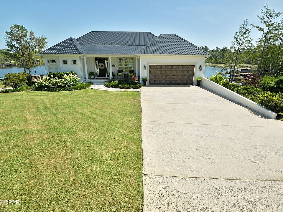 1st image of 2660 Lakeview Cir