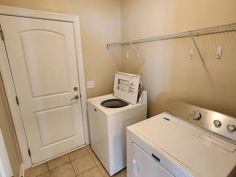 8528 Juxa Dr — Photo 14