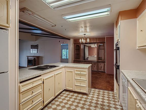 Kitchen>