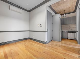 133 23rd St #3A, Brooklyn, NY 11232