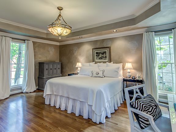 Master Bedroom-main level