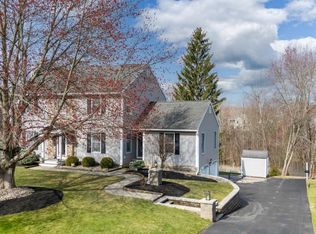 13 Wood Duck Place, Waterford, NY 12188