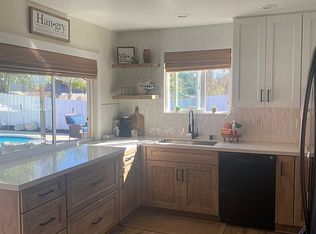 13152 Lakeview Granada Dr, Lakeside, CA 92040